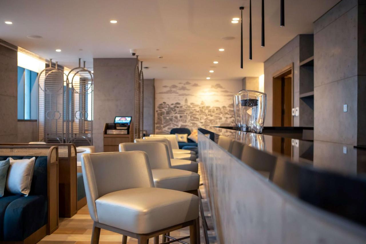 Mercure Dubai Gold District المظهر الخارجي الصورة
